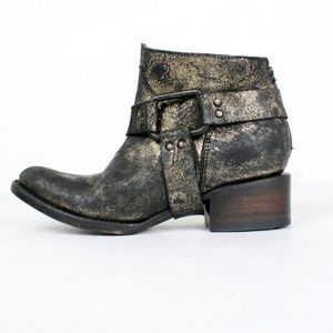 Freebird by Steven boots Phlow